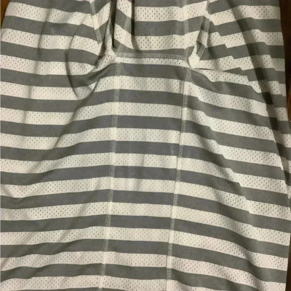 Xersion top‎ - Picture 5 of 8